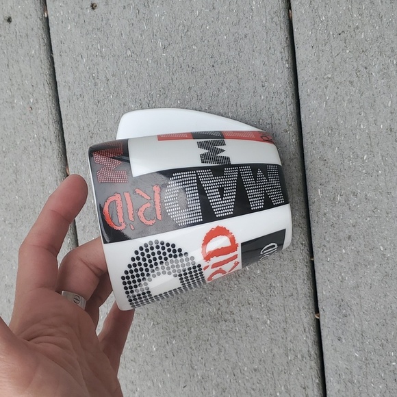 Madrid Spain Geometric Coffe Cup - Picture 10 of 13